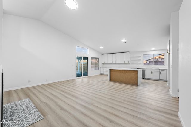 3801 Arbor Avenue, Rosamond, CA 93560