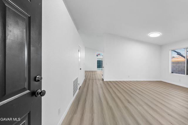 3801 Arbor Avenue, Rosamond, CA 93560