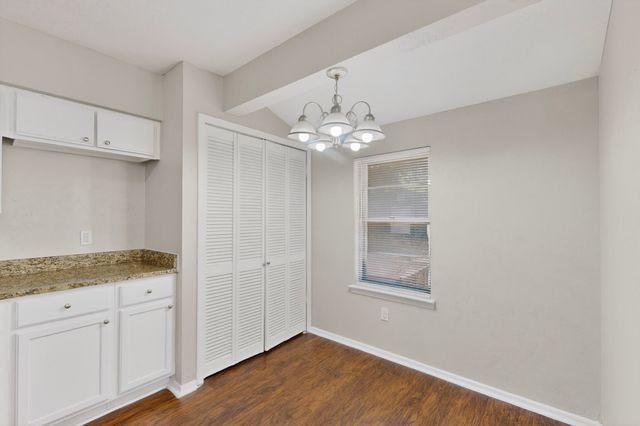 2718 Wesleyan Drive, Irving, TX 75062