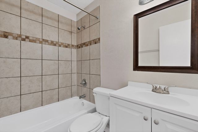 2718 Wesleyan Drive, Irving, TX 75062