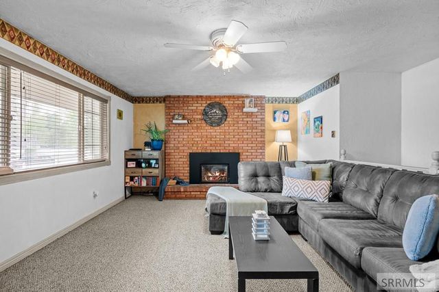 1865 Caribou Street, Idaho Falls, ID 83401