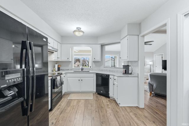 2709 Ridge Valley Drive, Fort Wayne, IN 46804