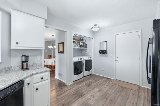 2709 Ridge Valley Drive, Fort Wayne, IN 46804