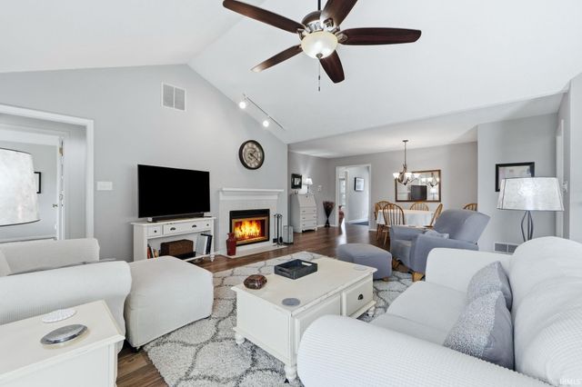 2709 Ridge Valley Drive, Fort Wayne, IN 46804