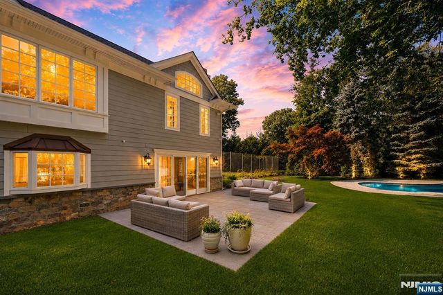 108 Briarwood Avenue, Norwood, NJ 07648