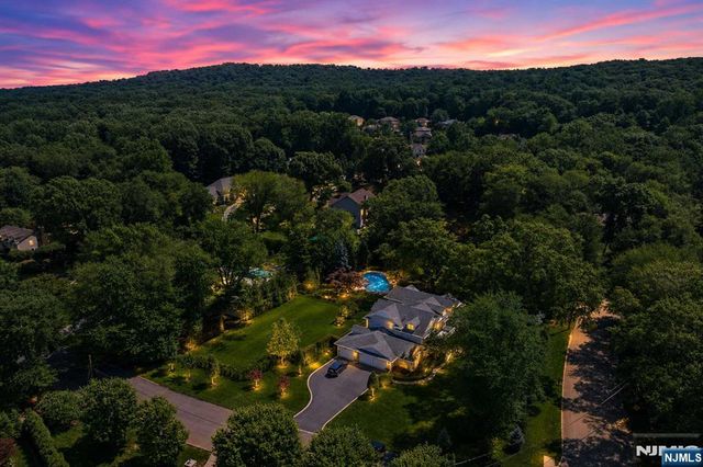 108 Briarwood Avenue, Norwood, NJ 07648