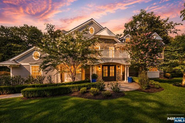 108 Briarwood Avenue, Norwood, NJ 07648