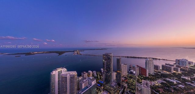 1210 Brickell Ave 7001, Miami, FL 33131