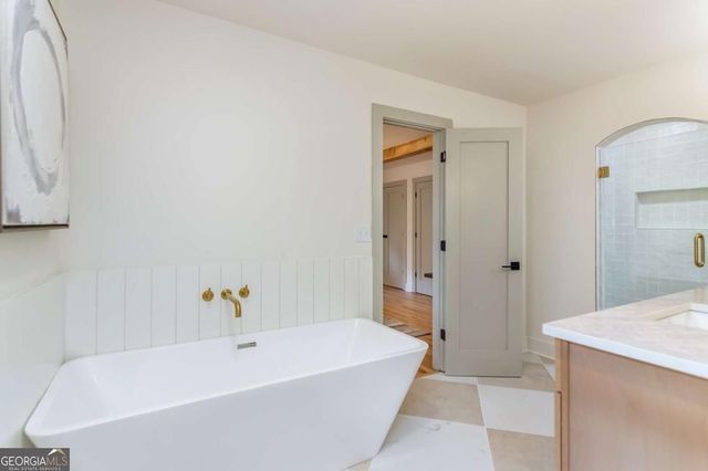 4956 Mountclaire Road, Stone Mountain, GA 30087