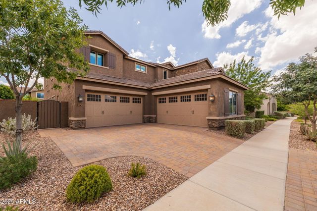 10535 E DIFFRACTION Avenue, Mesa, AZ 85212