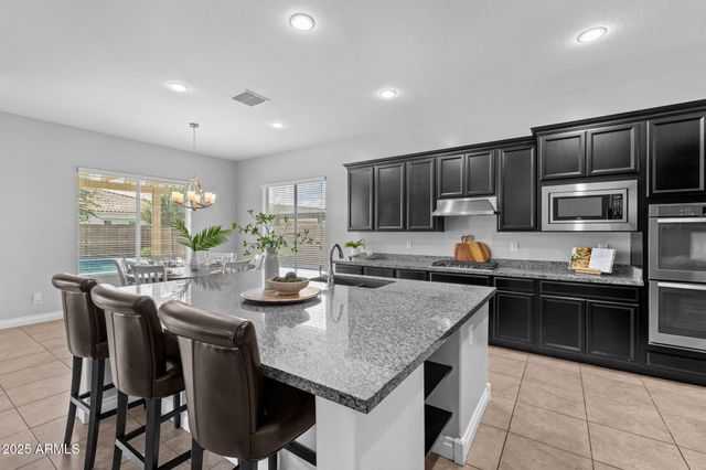 10535 E DIFFRACTION Avenue, Mesa, AZ 85212