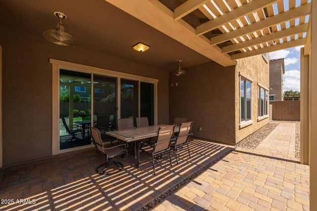 10535 E DIFFRACTION Avenue, Mesa, AZ 85212