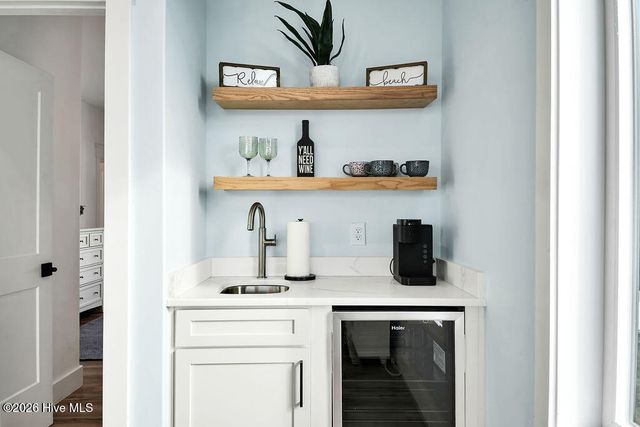 413 E Fourth Street, Ocean Isle Beach, NC 28469