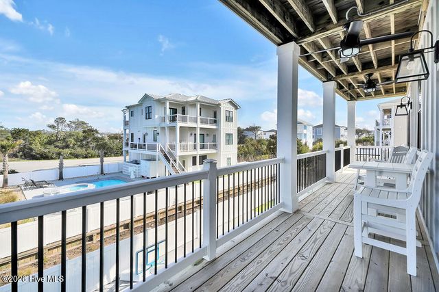 413 E Fourth Street, Ocean Isle Beach, NC 28469