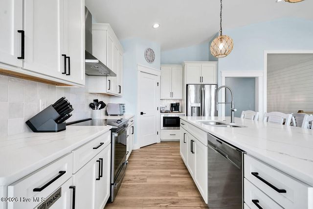 413 E Fourth Street, Ocean Isle Beach, NC 28469