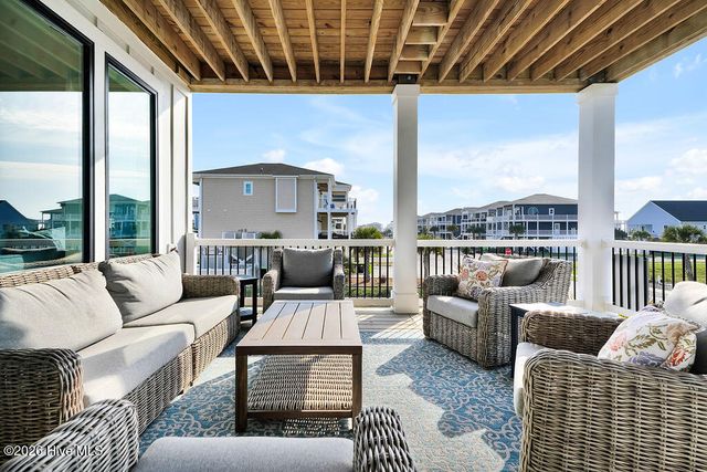 413 E Fourth Street, Ocean Isle Beach, NC 28469
