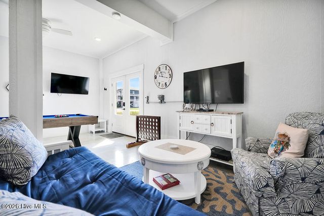 413 E Fourth Street, Ocean Isle Beach, NC 28469