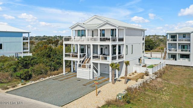 413 E Fourth Street, Ocean Isle Beach, NC 28469