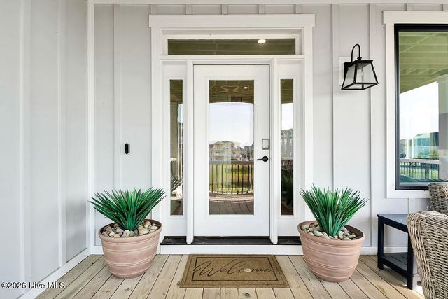 413 E Fourth Street, Ocean Isle Beach, NC 28469