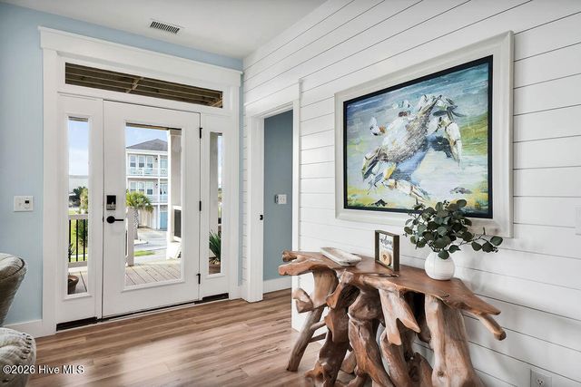 413 E Fourth Street, Ocean Isle Beach, NC 28469