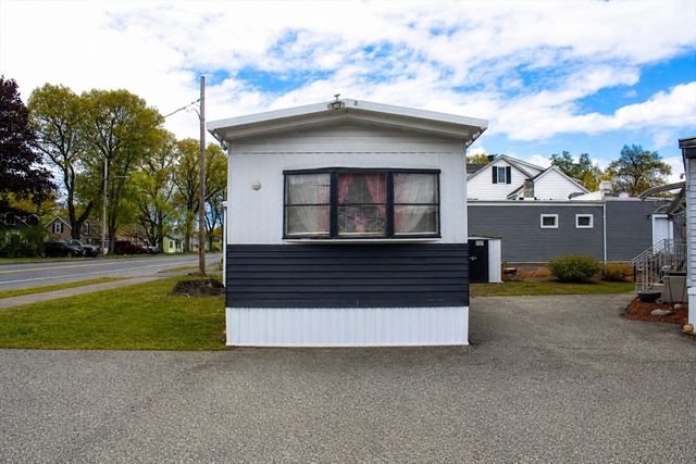 1760 Westover Rd 1, Chicopee, MA 01020