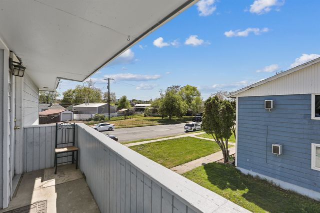 1847 E Marshall Ave, Spokane, WA 99207