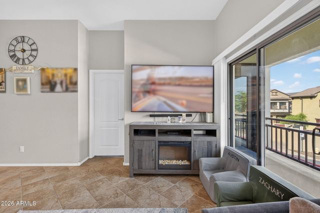 2725 E MINE CREEK Road 2020, Phoenix, AZ 85024