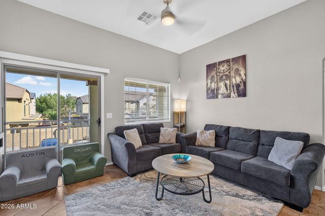 2725 E MINE CREEK Road 2020, Phoenix, AZ 85024