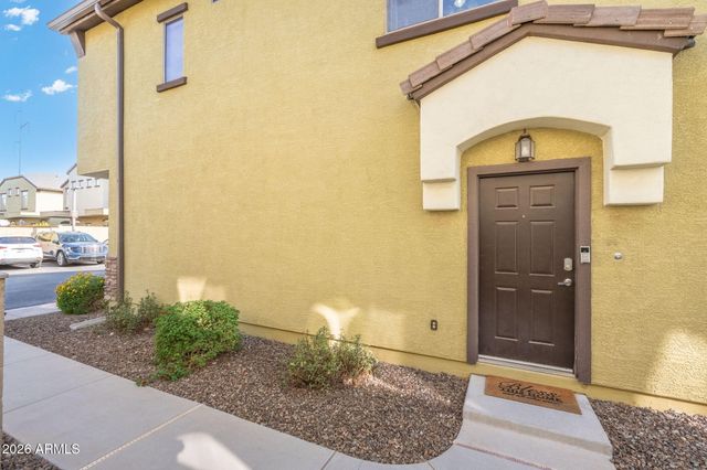 2725 E MINE CREEK Road 2020, Phoenix, AZ 85024