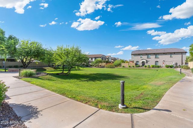 2725 E MINE CREEK Road 2020, Phoenix, AZ 85024