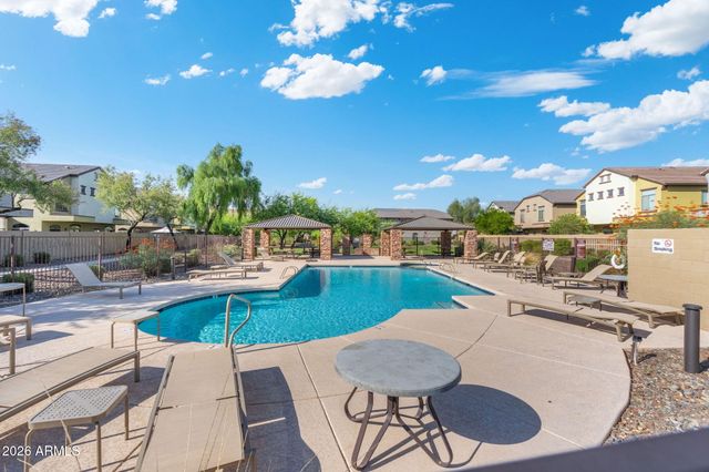 2725 E MINE CREEK Road 2020, Phoenix, AZ 85024