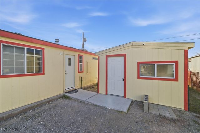 91 West Yukon Street, Pahrump, NV 89048