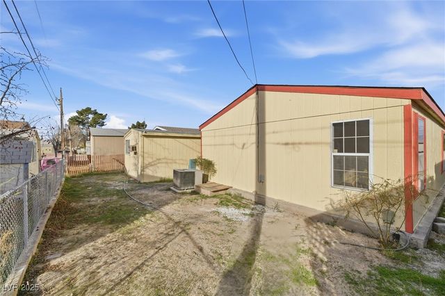 91 West Yukon Street, Pahrump, NV 89048