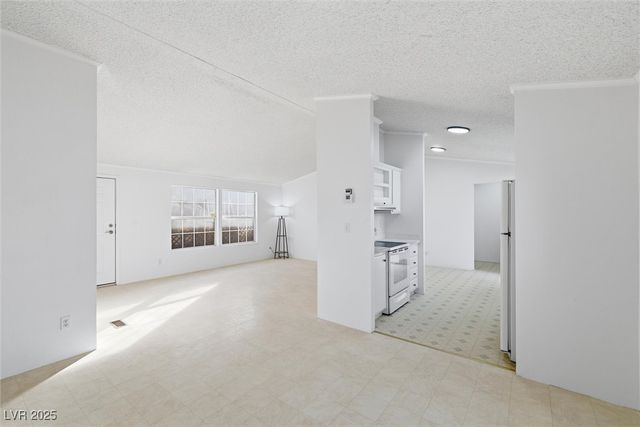 91 West Yukon Street, Pahrump, NV 89048