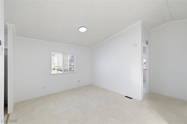 91 West Yukon Street, Pahrump, NV 89048