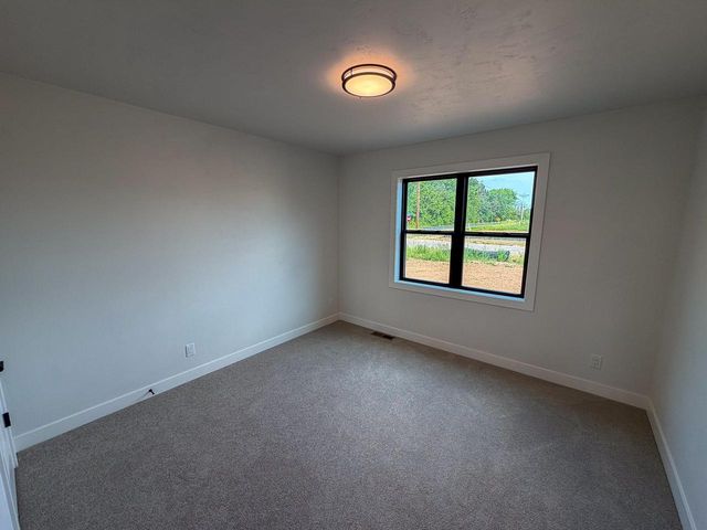N8891 KILLARNEY WAY, Appleton, WI 54952