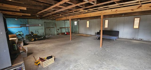 10021 Webster Road, White Hall, AR 71602