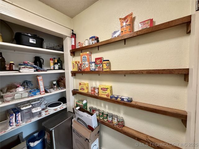 443 Shadow Lane, Sapulpa, OK 74066