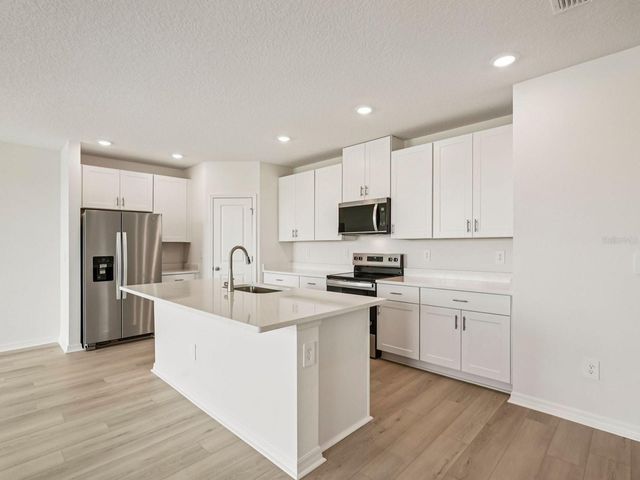 10417 ABUNDANCE GROVE WAY, Parrish, FL 34219