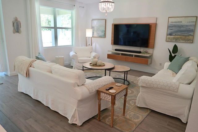 1753 NE White Pine Terrace, Jensen Beach, FL 34957