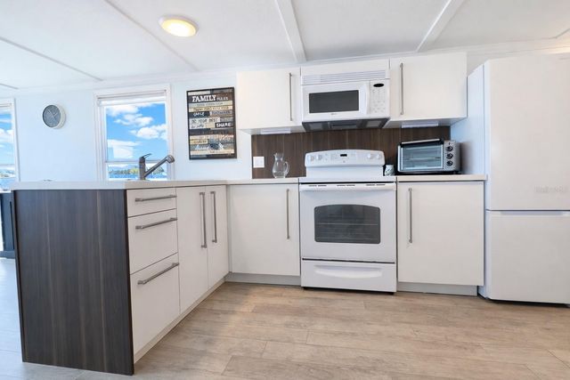 508 IDEAL PLACE, North Port, FL 34287