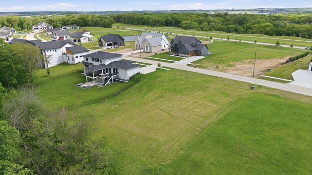 3779 SW Indigo Avenue, West Des Moines, IA 50266
