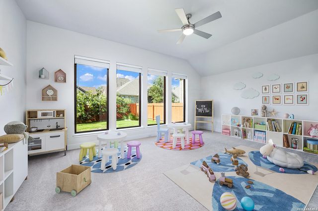 10006 Sarah Pl, Boerne, TX 78006