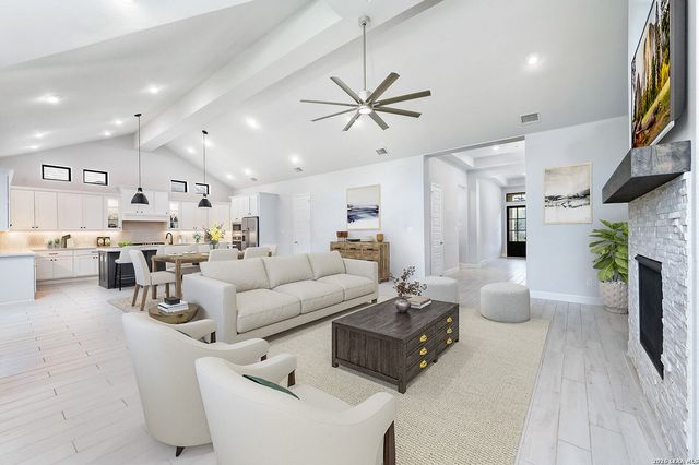 10006 Sarah Pl, Boerne, TX 78006