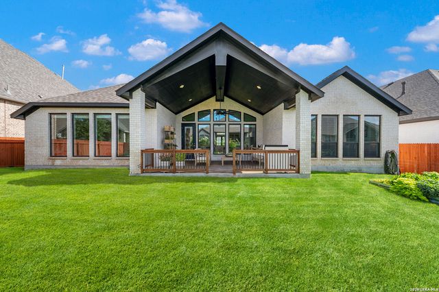 10006 Sarah Pl, Boerne, TX 78006