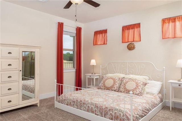 710 Arrow Point DR 16, Cedar Park, TX 78613