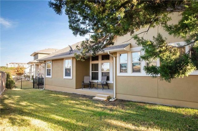 710 Arrow Point DR 16, Cedar Park, TX 78613