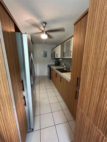 COND ATRIUM PARK 8, Guaynabo, PR 00969