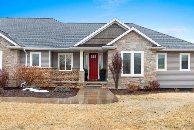 2875 STONE CREEK CIRCLE, Suamico, WI 54313