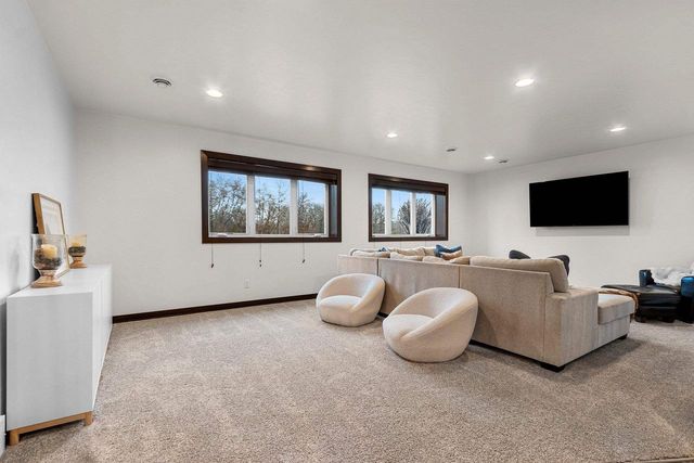 2875 STONE CREEK CIRCLE, Suamico, WI 54313
